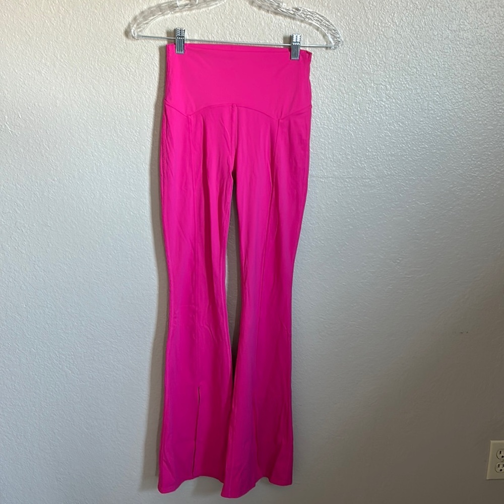 Joy Lab bright pink flare pants​